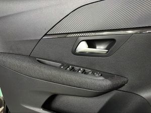 Peugeot 208 Style HYBRID 110 eDCS6