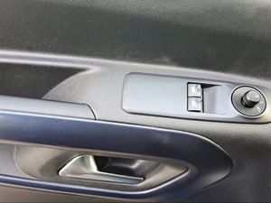 Peugeot Rifter Bussiness Standard BHDi 100 S&S MAN