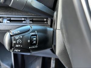 Peugeot 3008 1.5 BlueHDi 96kW (130CV) S&S Allure