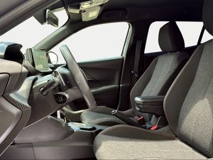 Peugeot 2008 N2008 Style Hybrid 136 eDCS6