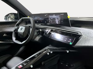 Peugeot e-3008 GT Eléctrico 210 (157 kW)