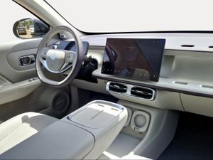 Leapmotor B10 B10 REEV 18.8 kWh Design Auto