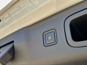 Leapmotor B10 B10 REEV 18.8 kWh Design Auto