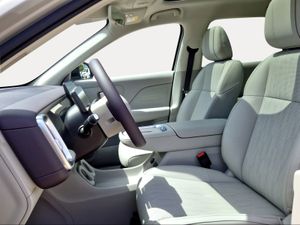 Leapmotor B10 B10 REEV 18.8 kWh Design Auto