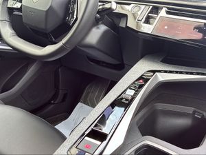 Peugeot 3008 Hybrid 1.2 107KW Allure eDCS6