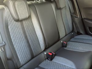 Peugeot 2008 Allure Turbo 100 S&S 6 Vel MAN