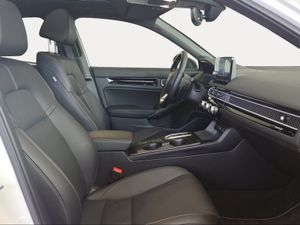 Honda Civic 2.0 i-MMD Elegance CVT