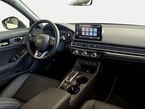 Honda Civic 2.0 i-MMD Elegance CVT