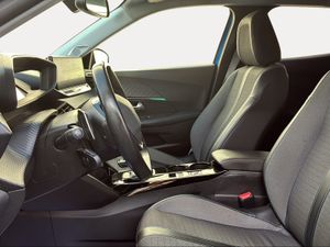 Peugeot 2008 Allure BlueHDI 130 S&S EAT8