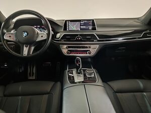 BMW Serie 7 740i