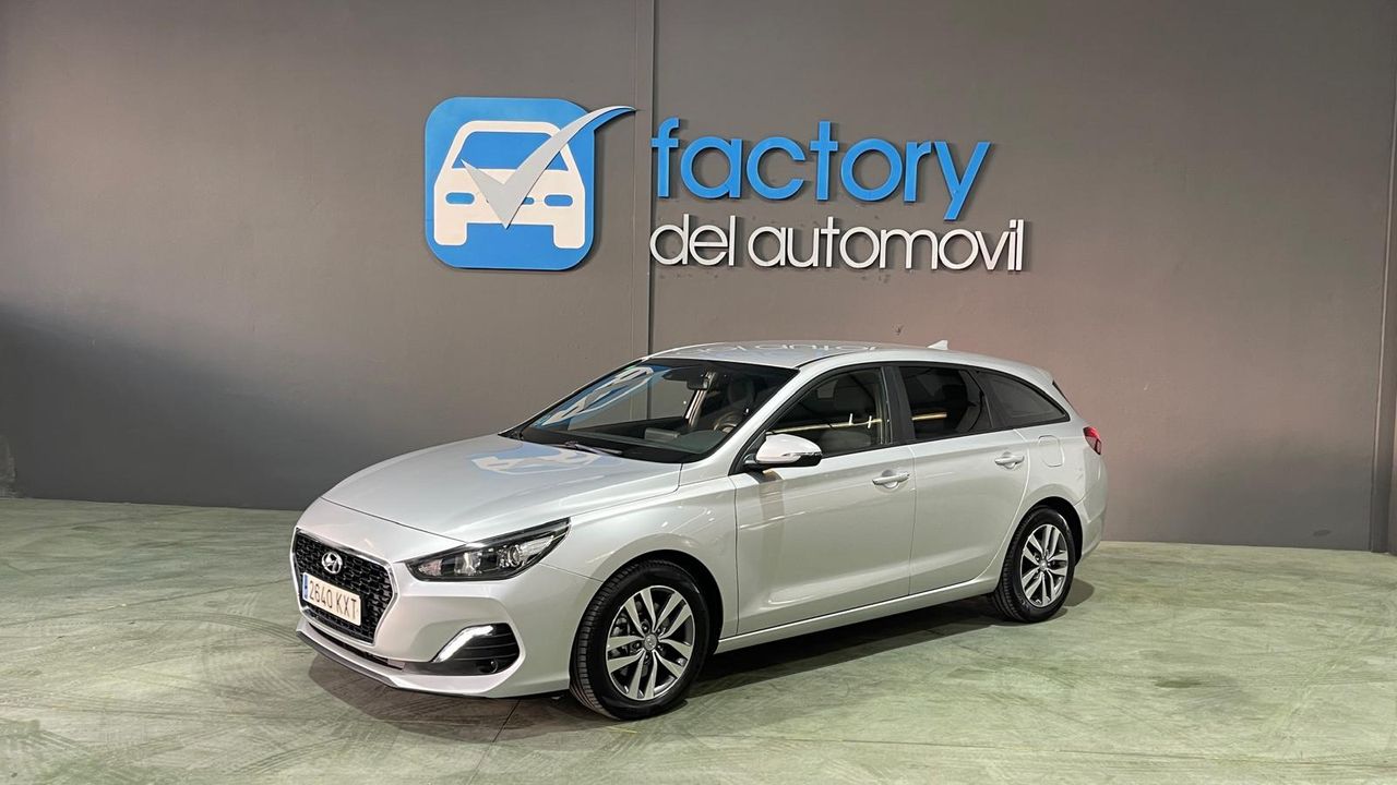 Hyundai i30 SW  1.6 CRDi 85kW 116CV Go Plus 5p.   - Foto 1