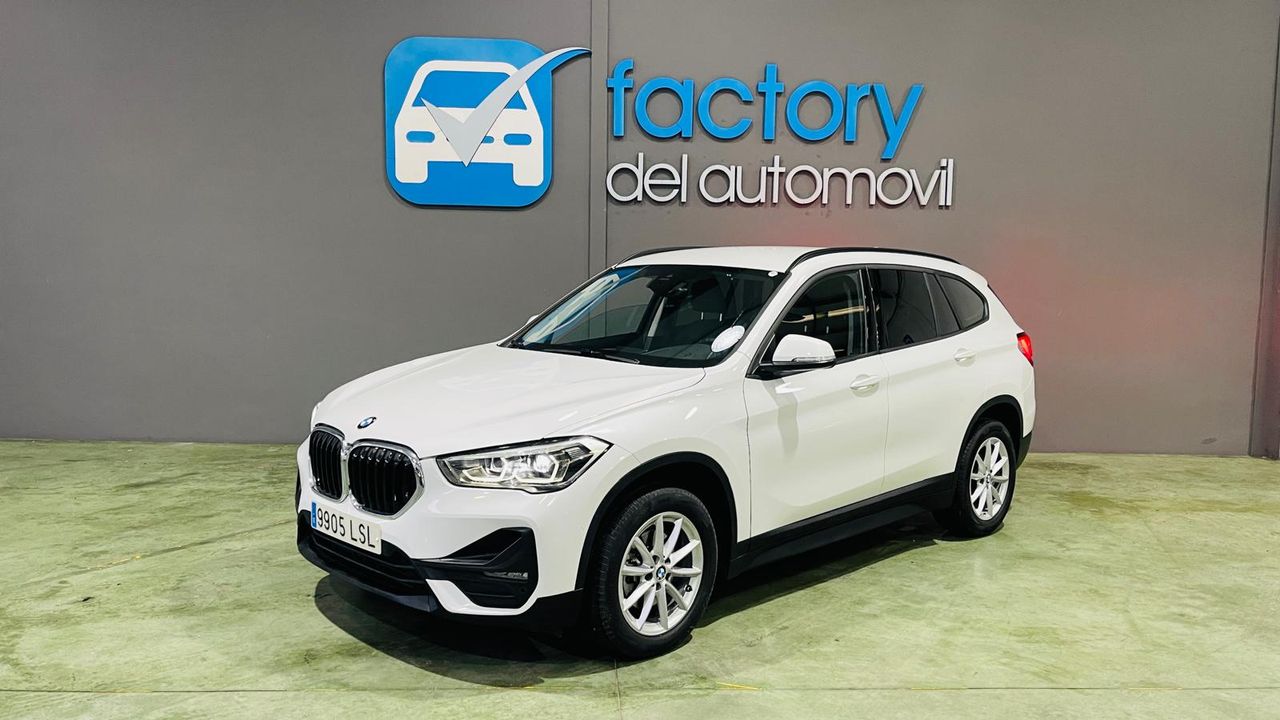 BMW X1 sDrive18dA Corporate   - Foto 1