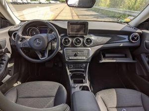Mercedes CLA 200 d automatico 27000 km   - Foto 2