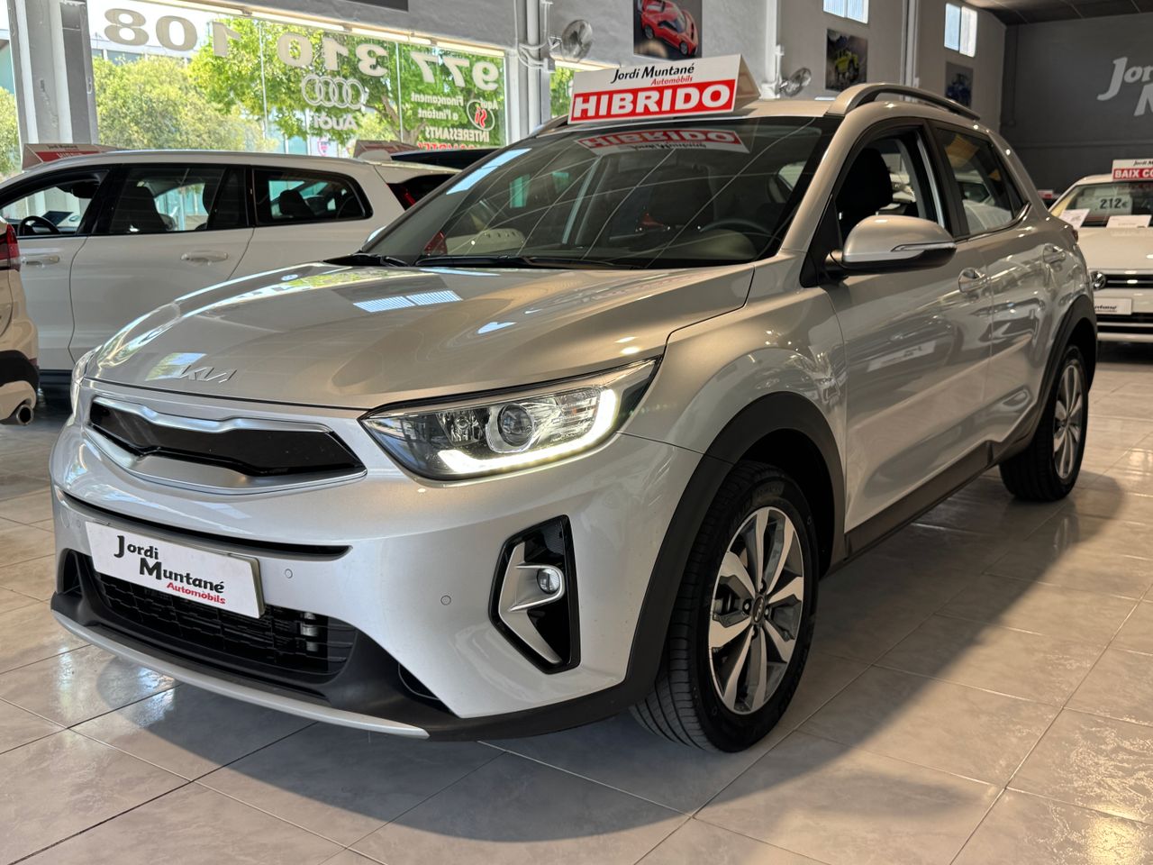 Kia Stonic MHEV  1.0 T-GDI 100CV MT DRIVE.-