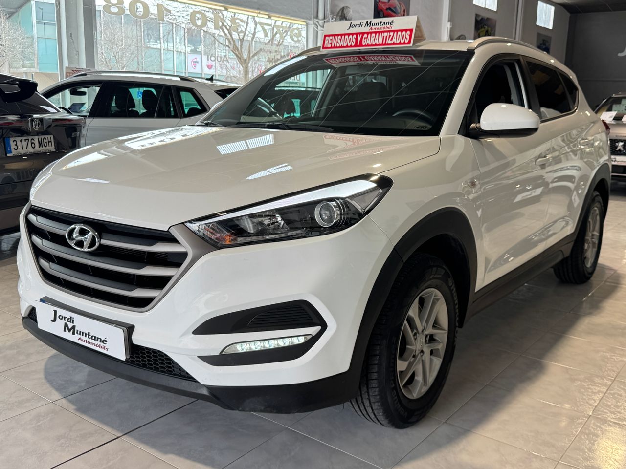 Hyundai Tucson 1.6GDI 132CV ESSENCE 4X2.- 