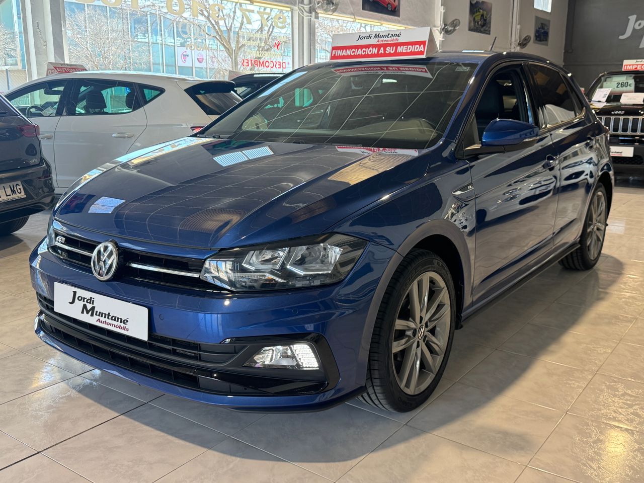Volkswagen Polo 1.0TSI 95CV R-LINE .- 