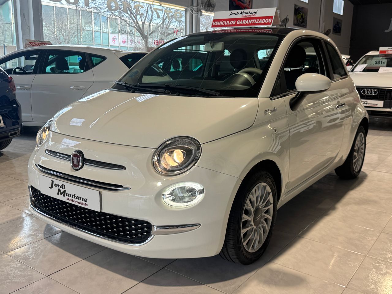 Fiat 500 DOLCEVITA 1.0i HYBRID 70CV.- 