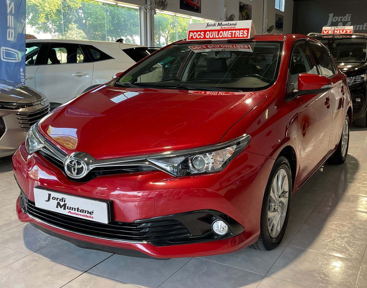 Toyota Auris 120T Active .-