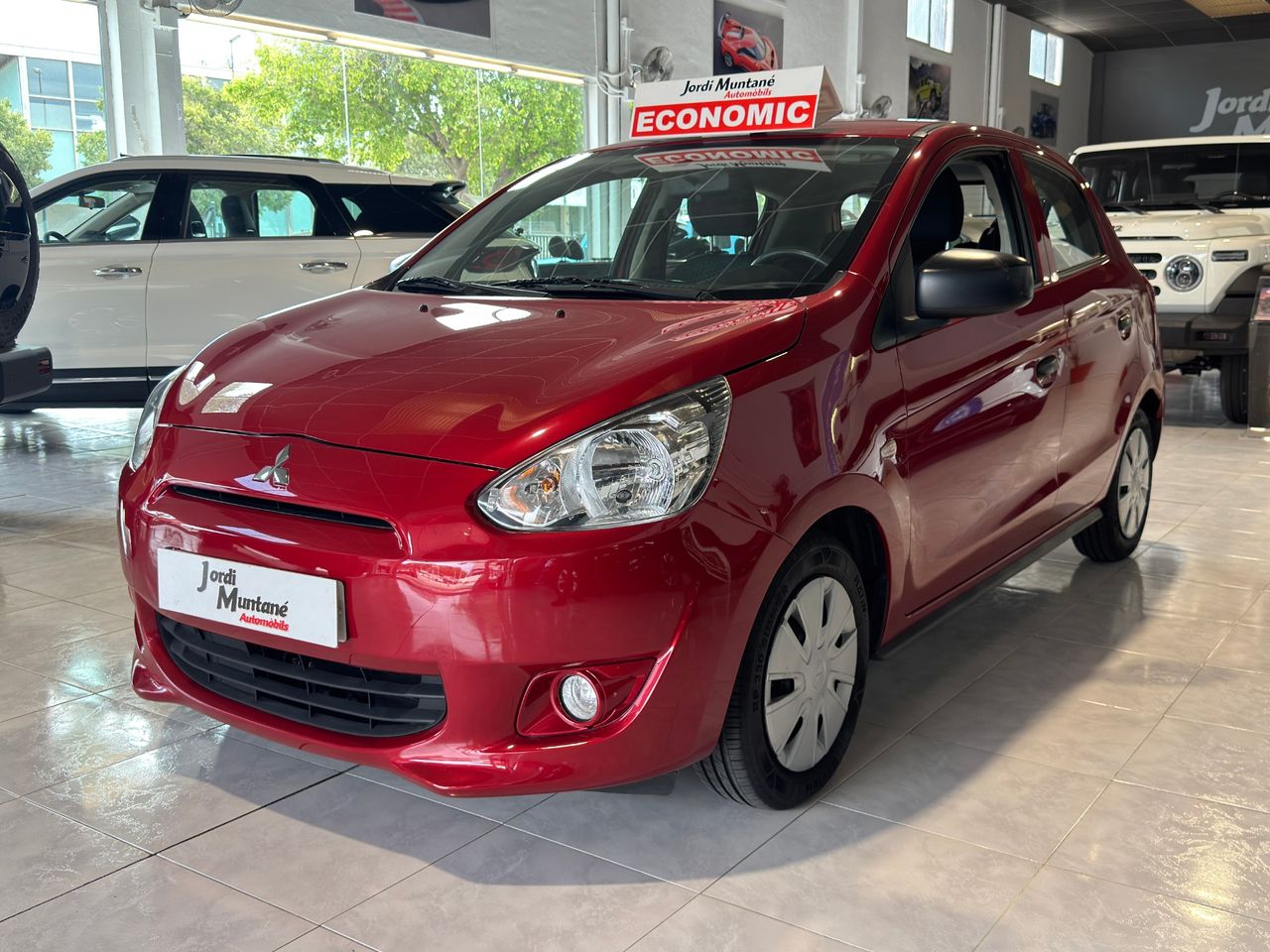 Mitsubishi Space Star 120 MPI Motion .-