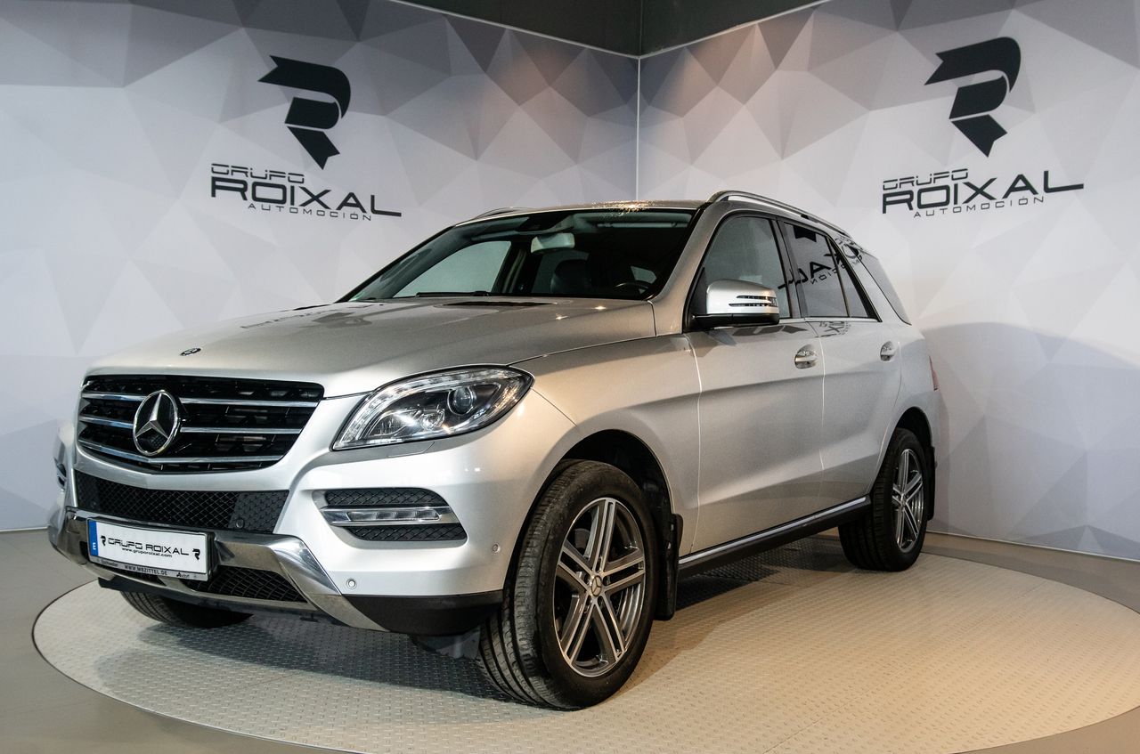 Mercedes Clase M ML 250 CDI 4MATIC EQUIPADISIMO  - Foto 1