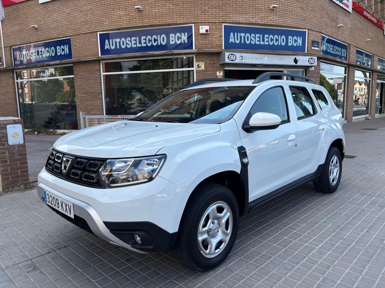 Dacia Duster 4x4 DCI 115CV   - Foto 1