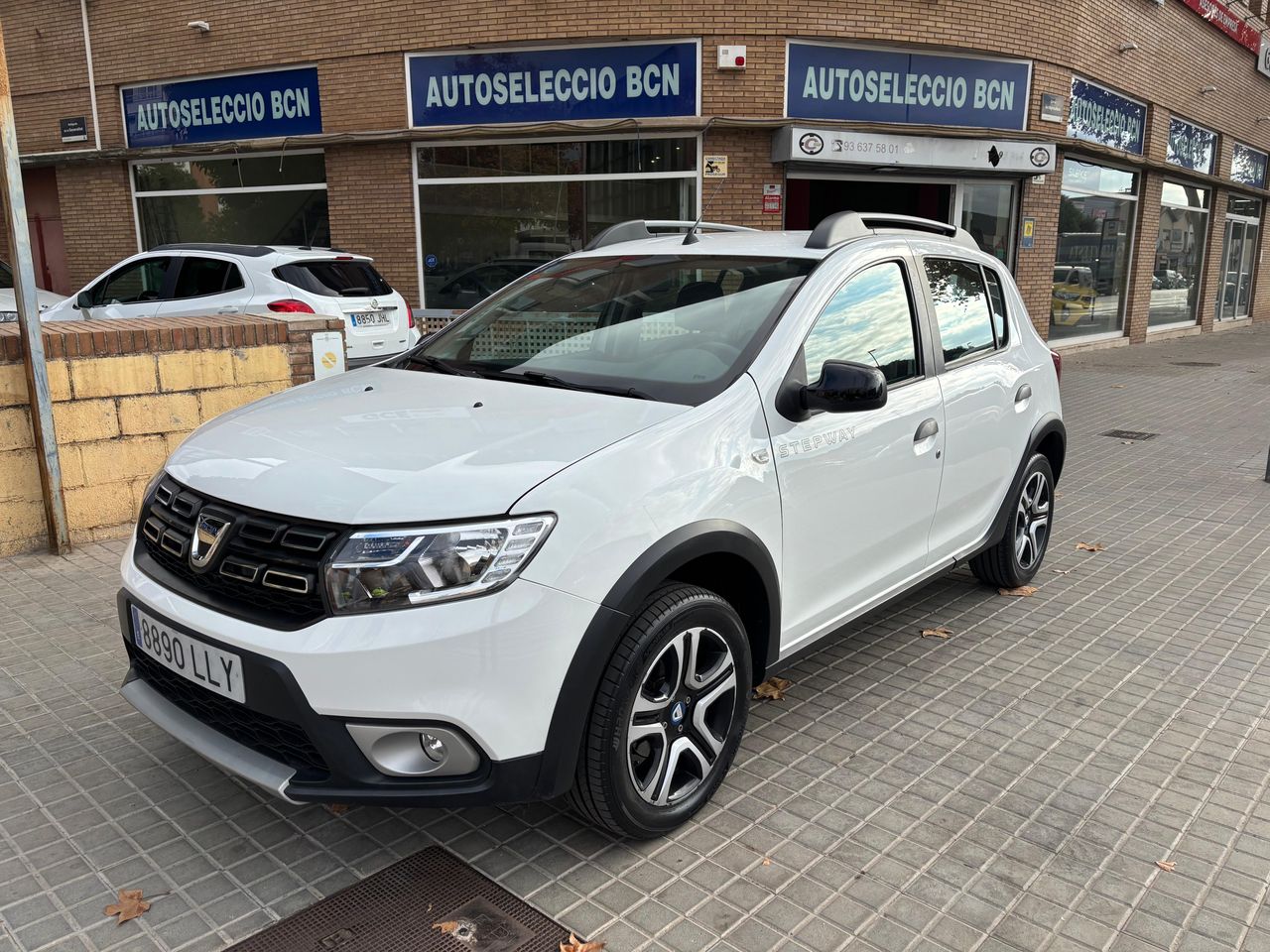Dacia Sandero Stepway 100CV GLP  - Foto 1