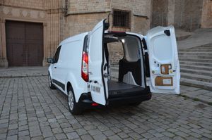 Ford Transit Connect FURGÓN 240 L2 TREND 1.5 TDCI 100CV MT6 E6dt /  CARGA AUMENTADA , ESTANTERÍAS SORTÍMO .  - Foto 13