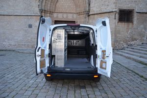 Ford Transit Connect FURGÓN 240 L2 TREND 1.5 TDCI 100CV MT6 E6dt /  CARGA AUMENTADA , ESTANTERÍAS SORTÍMO .  - Foto 46