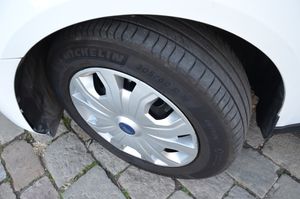 Ford Transit Connect FURGÓN 240 L2 TREND 1.5 TDCI 100CV MT6 E6dt /  CARGA AUMENTADA , ESTANTERÍAS SORTÍMO .  - Foto 19