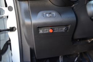 Citroën Berlingo BLUEHDI 75CV FURGÓN  ( ESTANTERÍAS MUEBLE DE TRABAJO SORTÍMO ) BOMBÍNES CERRAJERÍA EN PUERTAS  - Foto 4