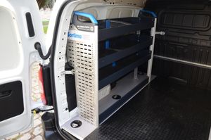 Citroën Berlingo BLUEHDI 75CV FURGÓN  ( ESTANTERÍAS MUEBLE DE TRABAJO SORTÍMO ) BOMBÍNES CERRAJERÍA EN PUERTAS  - Foto 29