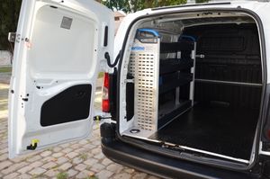 Citroën Berlingo BLUEHDI 75CV FURGÓN  ( ESTANTERÍAS MUEBLE DE TRABAJO SORTÍMO ) BOMBÍNES CERRAJERÍA EN PUERTAS  - Foto 26