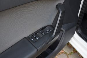 Seat Leon STYLE GO 2.0 TDI 115CV MT6 SISTEMA DE NAVEGACIÓN HIGH  - Foto 18