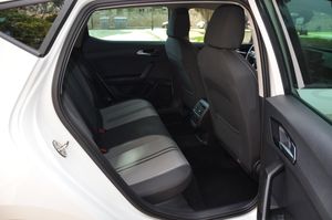 Seat Leon STYLE GO 2.0 TDI 115CV MT6 SISTEMA DE NAVEGACIÓN HIGH  - Foto 42