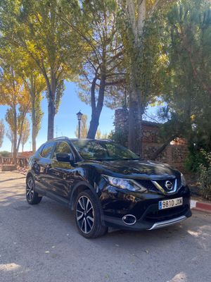 Nissan Qashqai 1.6DCI 4X4 -I TEKNA PREMIUM + PIEL FULL OPCIÓN... - Foto 2