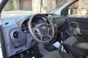Dacia Dokker ESSENTIAL 1.5 Blue dCi 95 CV../ KOMBI 5P  - Foto 3
