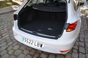 Seat Leon ST 1.6 TDI 115CV S&S STYLE/ ETIQUETA C  - Foto 22