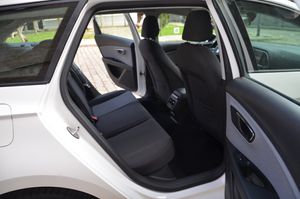 Seat Leon ST 1.6 TDI 115CV S&S STYLE/ ETIQUETA C  - Foto 48