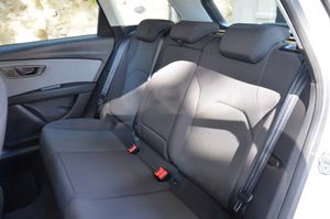 Seat Leon ST 1.6 TDI 115CV S&S STYLE/ ETIQUETA C  - Foto 18