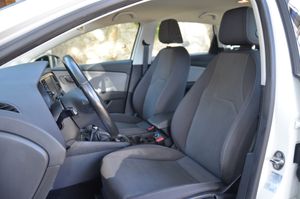 Seat Leon ST 1.6 TDI 115CV S&S STYLE/ ETIQUETA C  - Foto 9