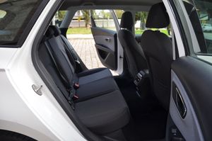 Seat Leon ST 1.6 TDI 115CV S&S STYLE/ ETIQUETA C  - Foto 33