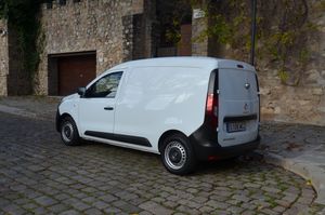 Renault Express CONFORT 1.5 BlueDci 70KW ( 95CV ) FURGÓN  / CERRADURAS ANTIRROBO - Foto 11