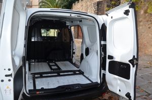 Renault Express CONFORT 1.5 BlueDci 70KW ( 95CV ) FURGÓN  / CERRADURAS ANTIRROBO - Foto 16