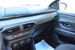 Dacia Sandero ECO-G ESSENTIAL 100CV.../OPORTUNIDAD../ POCOS Kilómetros - Foto 6