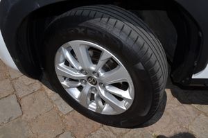 Toyota Yaris Cross 1.5 120H BUSINESS PLUS  HÍBRIDO - Foto 15