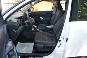 Toyota Yaris Cross 1.5 120H BUSINESS PLUS  HÍBRIDO - Foto 8