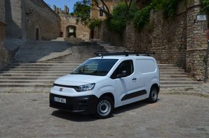 Fiat Doblò FURGÓN 1.5BLUEHDI 100CV 650KG L1 H1 BACA  GRANDE - Foto 13