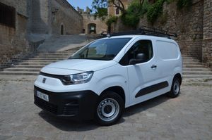 Fiat Doblò FURGÓN 1.5BLUEHDI 100CV 650KG L1 H1 BACA  GRANDE - Foto 2