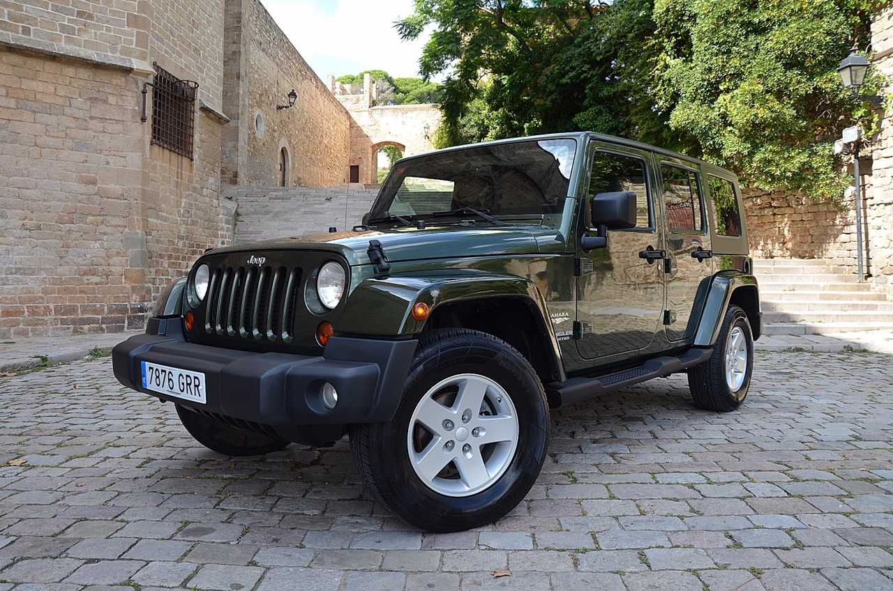 Jeep Wrangler UNLIMITED 2.8 CRD SAHARA.../ THE BEST OR NOTHING  - Foto 1