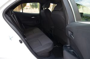 Toyota Corolla 1.8 125H BUSINESS PLUS E-CVT 90Kw Kilómetros Autopista , estado impecable - Foto 11